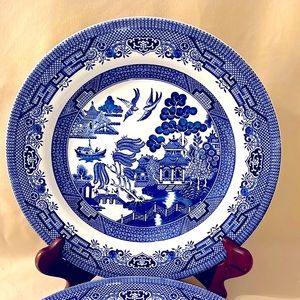Set of 3 Churchill England Blue Willow Dinner Plates Excellent A1259